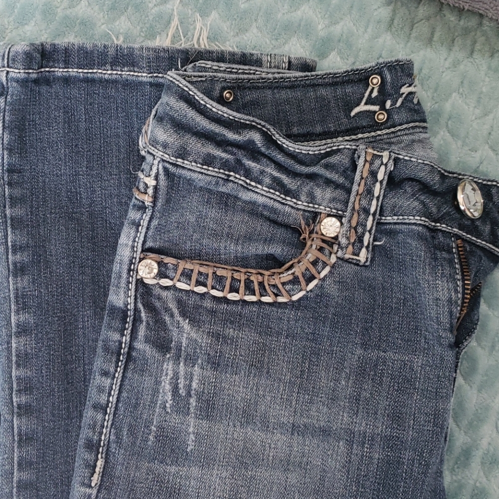 Jeans - Picture 3 of 3